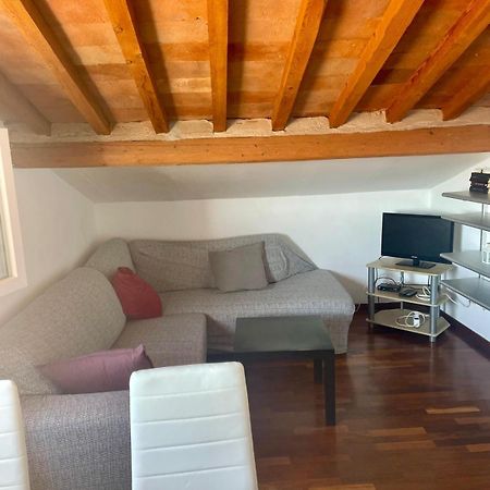 La Finestra Sul Porto Apartment Livorno Exterior photo