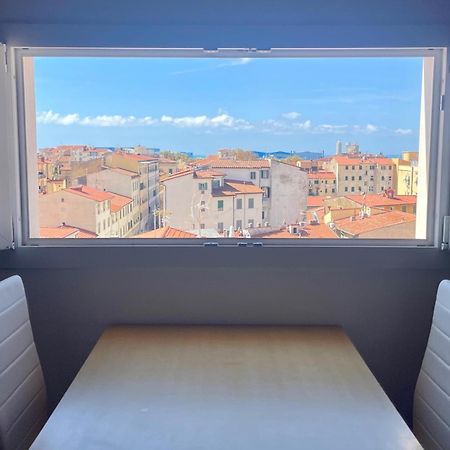 La Finestra Sul Porto Apartment Livorno Exterior photo